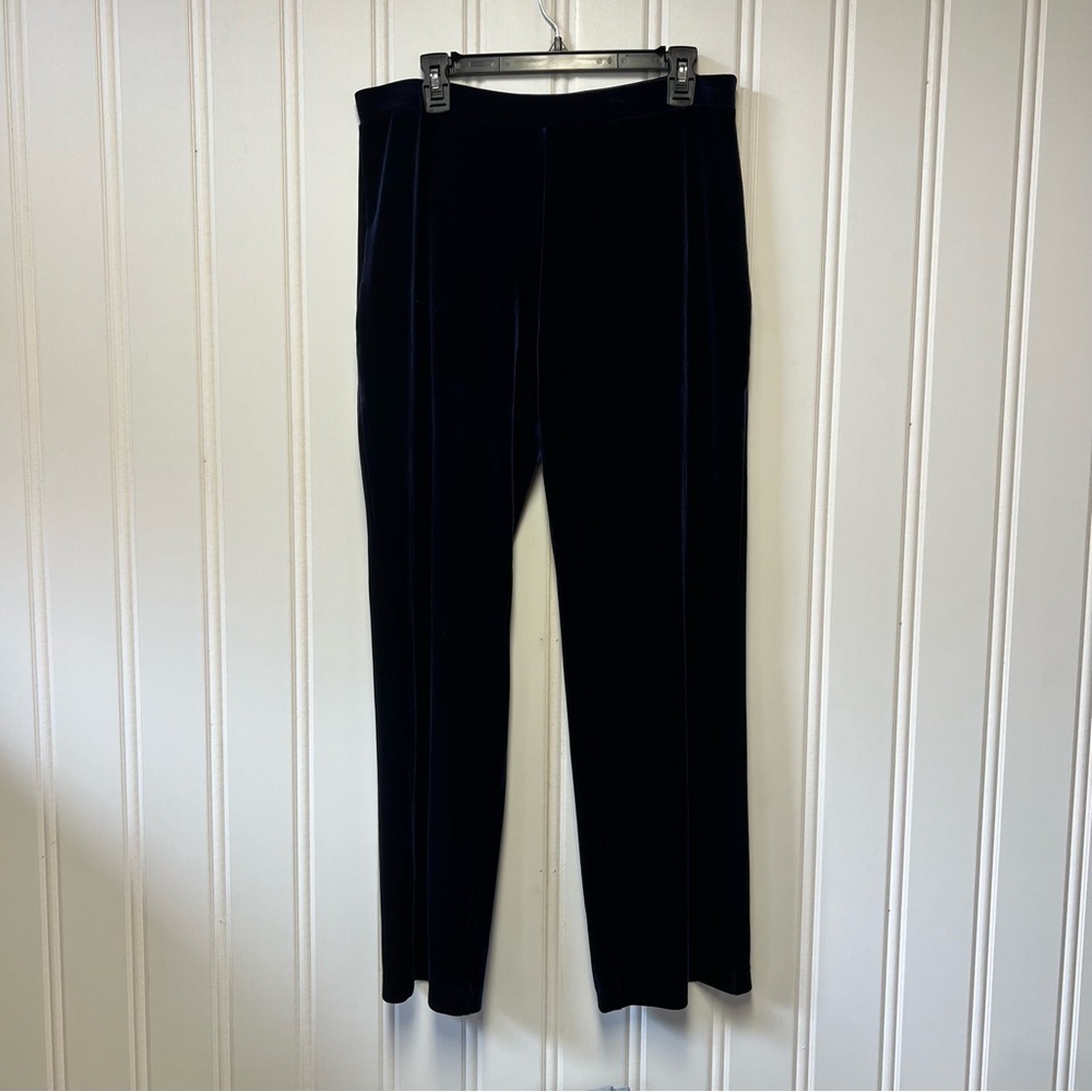 Susan Graver Navy Velvet Pants Size M Pull On Stretch Straight Leg Holiday